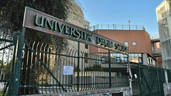 240123-universita 240123-universita